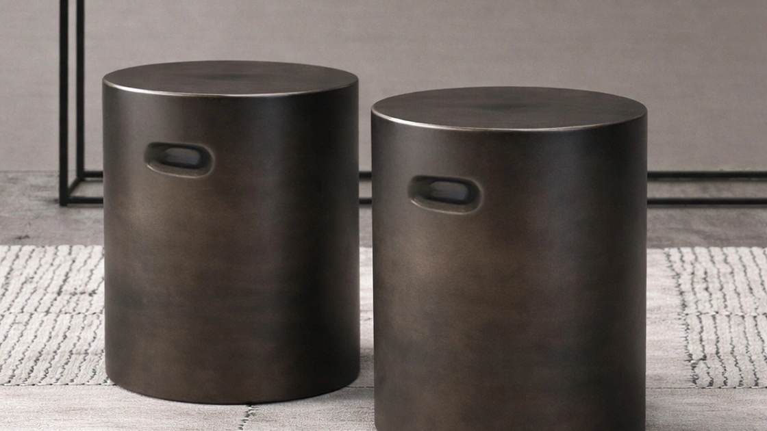 Pouf Nappe in gres porcellanato di Adriani e Rossi