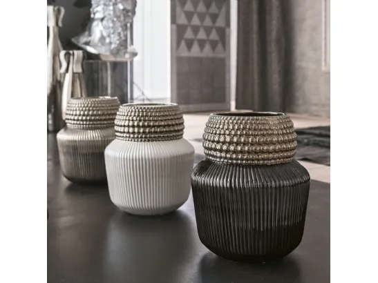 Vaso in ceramica smaltata lucida platino e nero, platino e bianco o tutto platino Onion di Adriani e Rossi