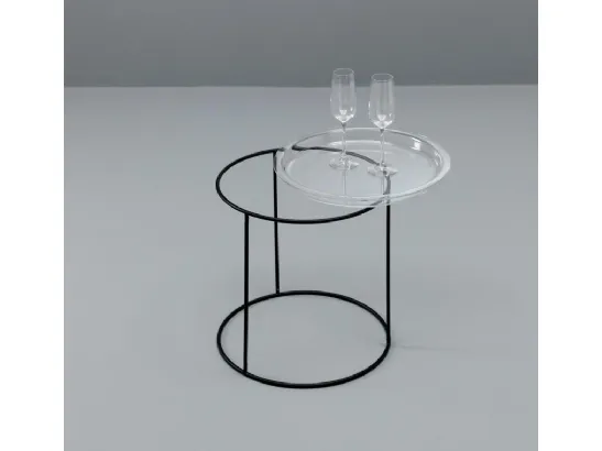 Tavolino rotondo Orion con top in vetro temperato e base in metallo verniciato di Stones