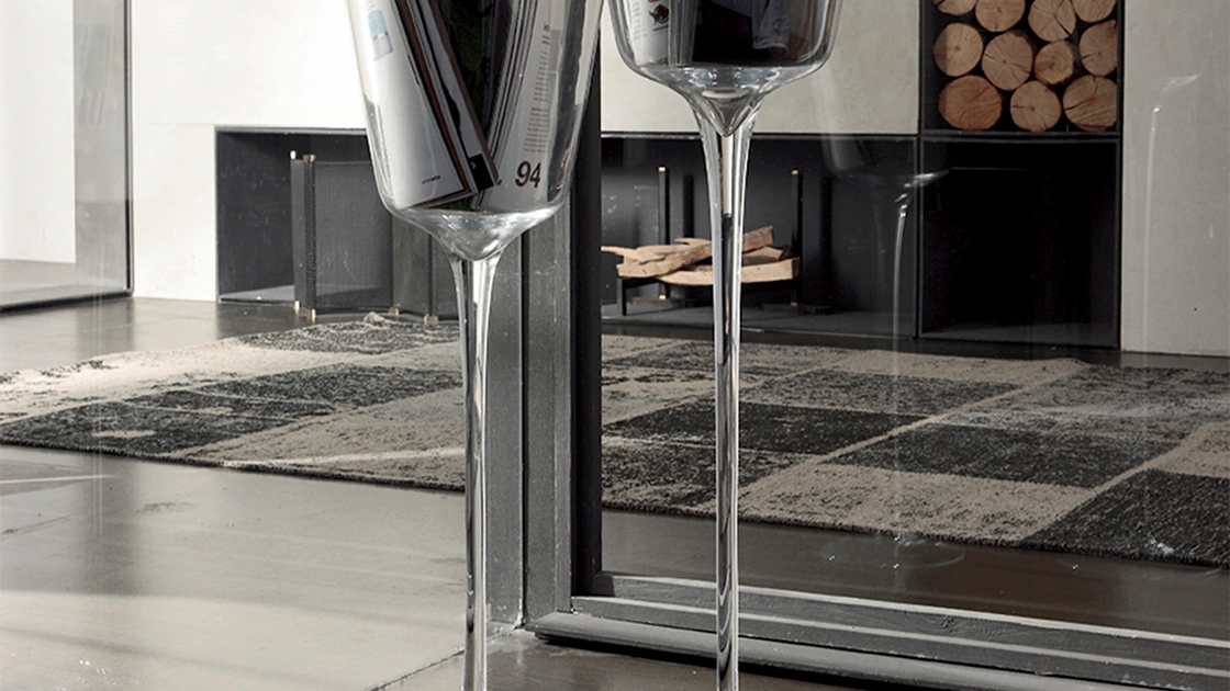 Vaso King in vetro a forma di calice di Adriani e Rossi