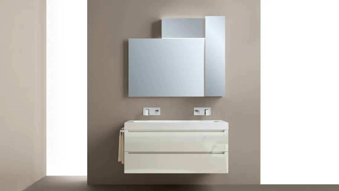 Mobile da Bagno Idro in laccato lucido Grigio Chiaro di Scavolini Bathrooms
