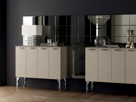 Madia Living Exclusiva alta in Laccato opaco Visone con ante rivestite in pelle di Scavolini