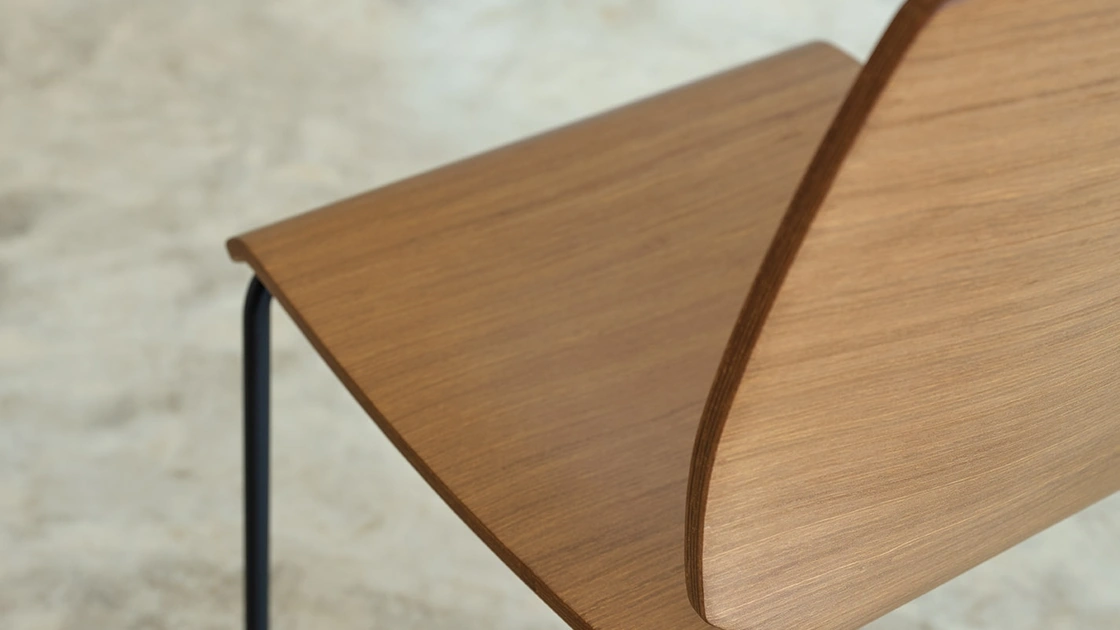 Sedia in legno Shell S149 di Friulsedie