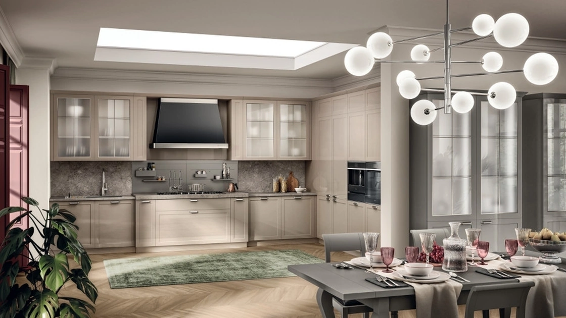 Cucina Classica angolare Carattere 04 in laccato lucido di Scavolini