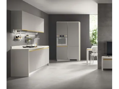 Cucina Moderna Dandy Plus Grigio con maniglia Giallo Senape di Scavolini