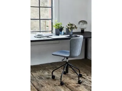 Seduta Operativa Calla-D in tessuto con base su ruote di Sedie Brianza